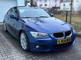 BMW 320d e92 1.HD+M-Paket+Standheizung+AHK+Navi - BMW 320 mit Diesel-Antrieb: Coupe