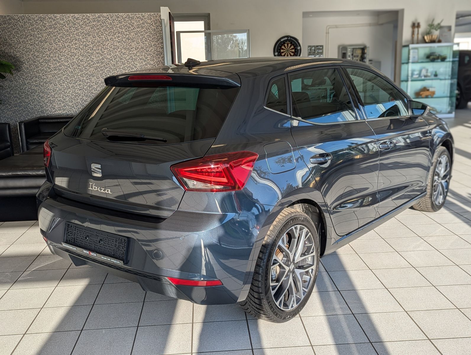 SEAT Ibiza 1.0 TSI Xcellence LED Cam Dinamica ACC - Image 7