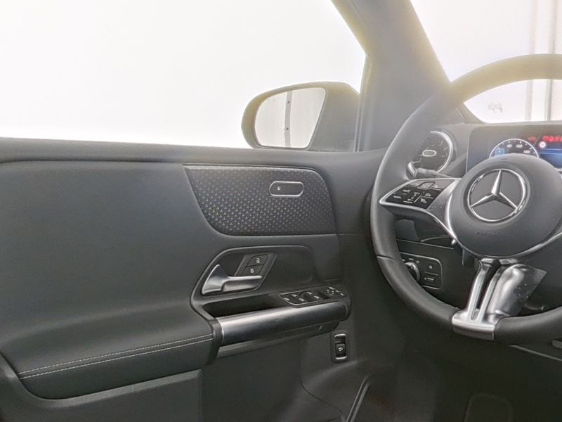 Fahrzeugabbildung Mercedes-Benz B 200 PROGRESSIVE*MULTI-B-LED*WINTER-PAKET*KAMER
