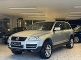 Volkswagen Touareg 3.2 V6 Tiptronic / TÜV NEU - Volkswagen Touareg aus 2002