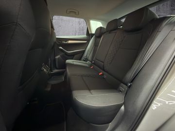 Skoda Karoq Ambition 2.0 TDI DSG*LED*NAVI*KAMERA*APPLE