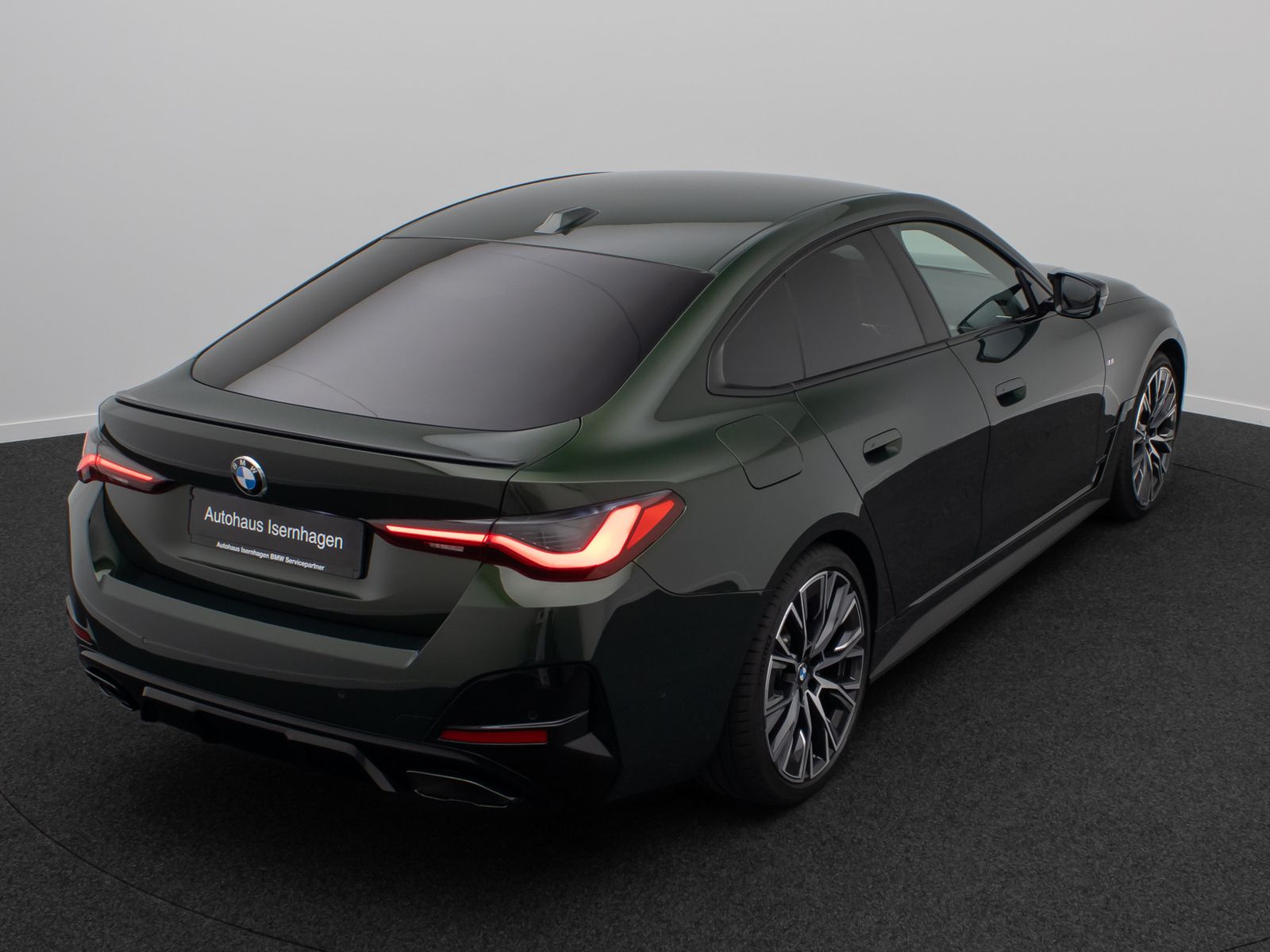 Fahrzeugabbildung BMW M440i xD Gran Coup&eacute; HUD H/K Laser Kamera DAB 20"