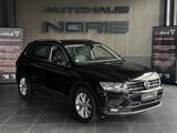 Volkswagen Tiguan 2.0TDI DSG Highline *AHK*ALLRAD*LED*NAVI* - Volkswagen Tiguan mit Diesel-Antrieb: Schwarz