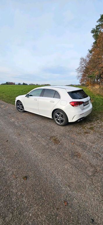 Image of Mercedes-Benz E 250