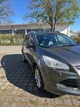 Ford Kuga 2,0 TDCi 4x4 120kW Titanium PowerShift ... - Ford Kuga aus 2013