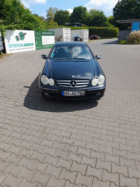 Mercedes-Benz CLK 200