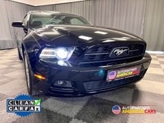 Fahrzeugabbildung Ford Mustang 3.7l V6, Premium Pony Package, CARFAX