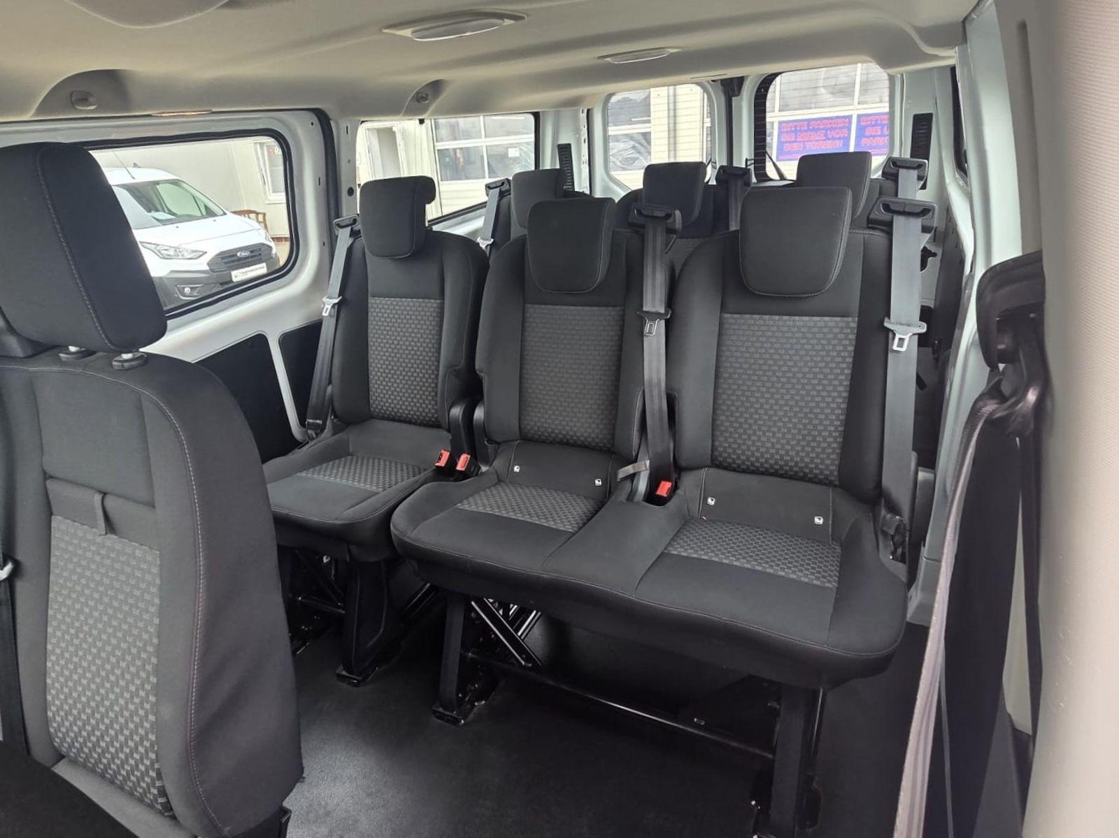 Ford Transit Custom Kombi L2 1.HAND 53TKM 9SITZE/PDC