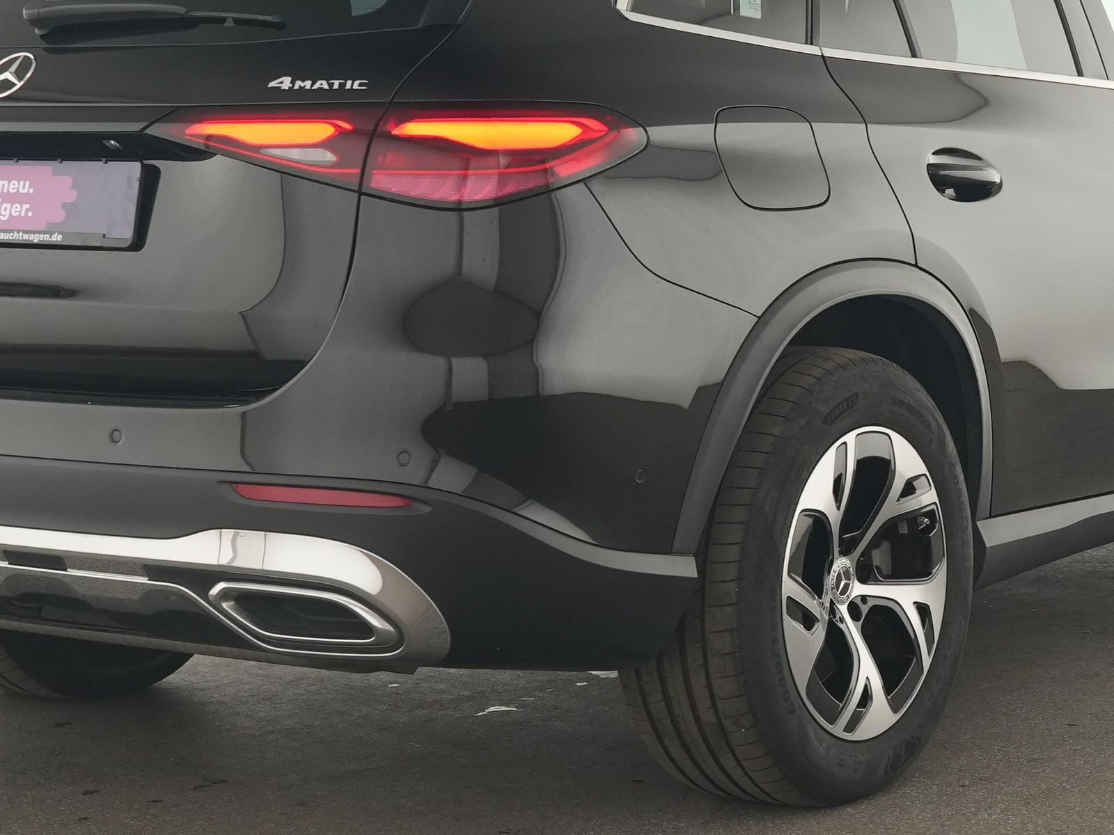 Mercedes-Benz GLC 300 e 4Matic Avantgarde LED Kamera ACC Pano foto 14