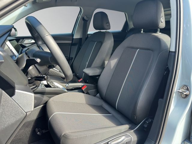 A1 Sportback 25 TFSI advanced S-tronic PDC SHZ