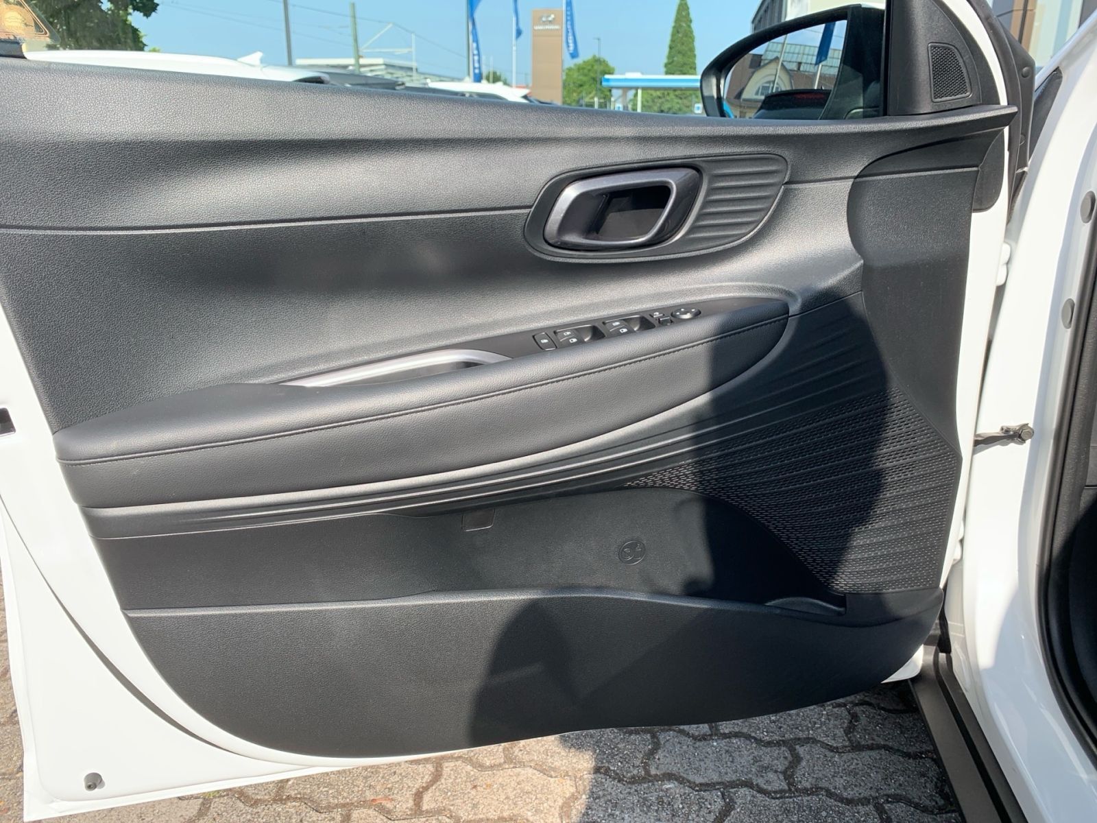 Fahrzeugabbildung Hyundai BAYON 1.0 T-GDI 7-DCT Trend Mild-Hybrid