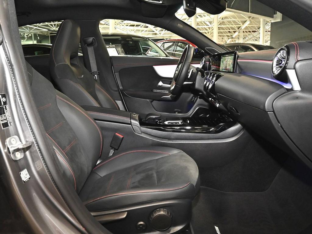 Mercedes-Benz CLA 35 AMG SB 4M NIGHT PANO MULTIB. LED NAVI SHZ