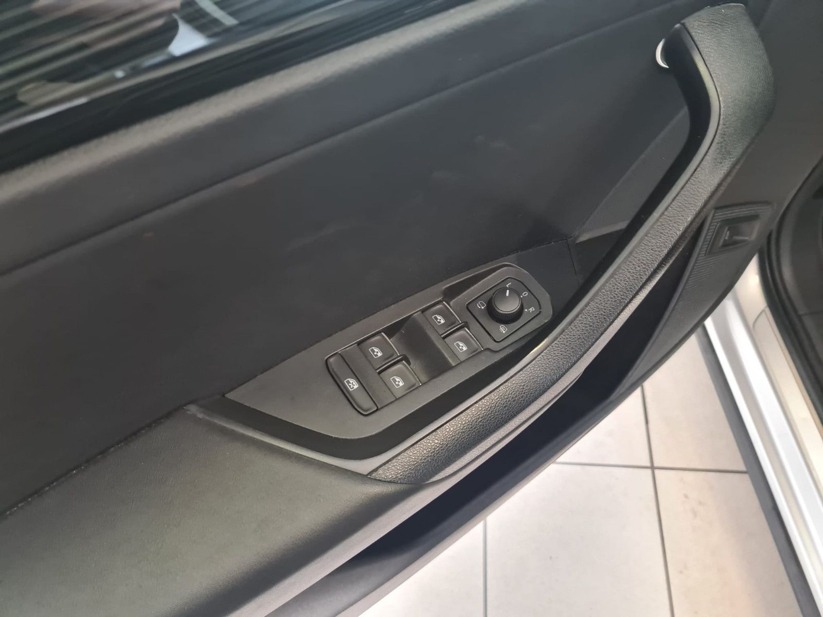 Fahrzeugabbildung SKODA Kodiaq Style / KAMERA / LED / NAVI / AHK