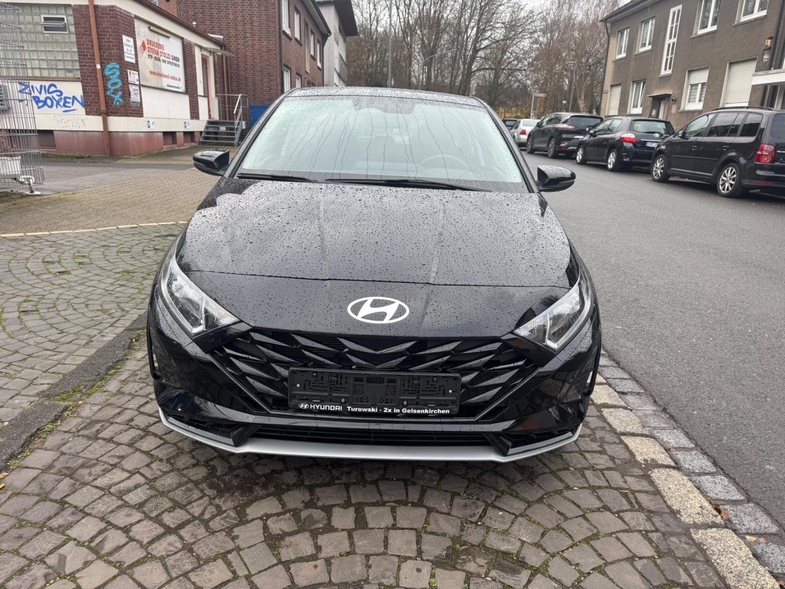 Hyundai i20 GDI Hybrid/Navi/5000Km