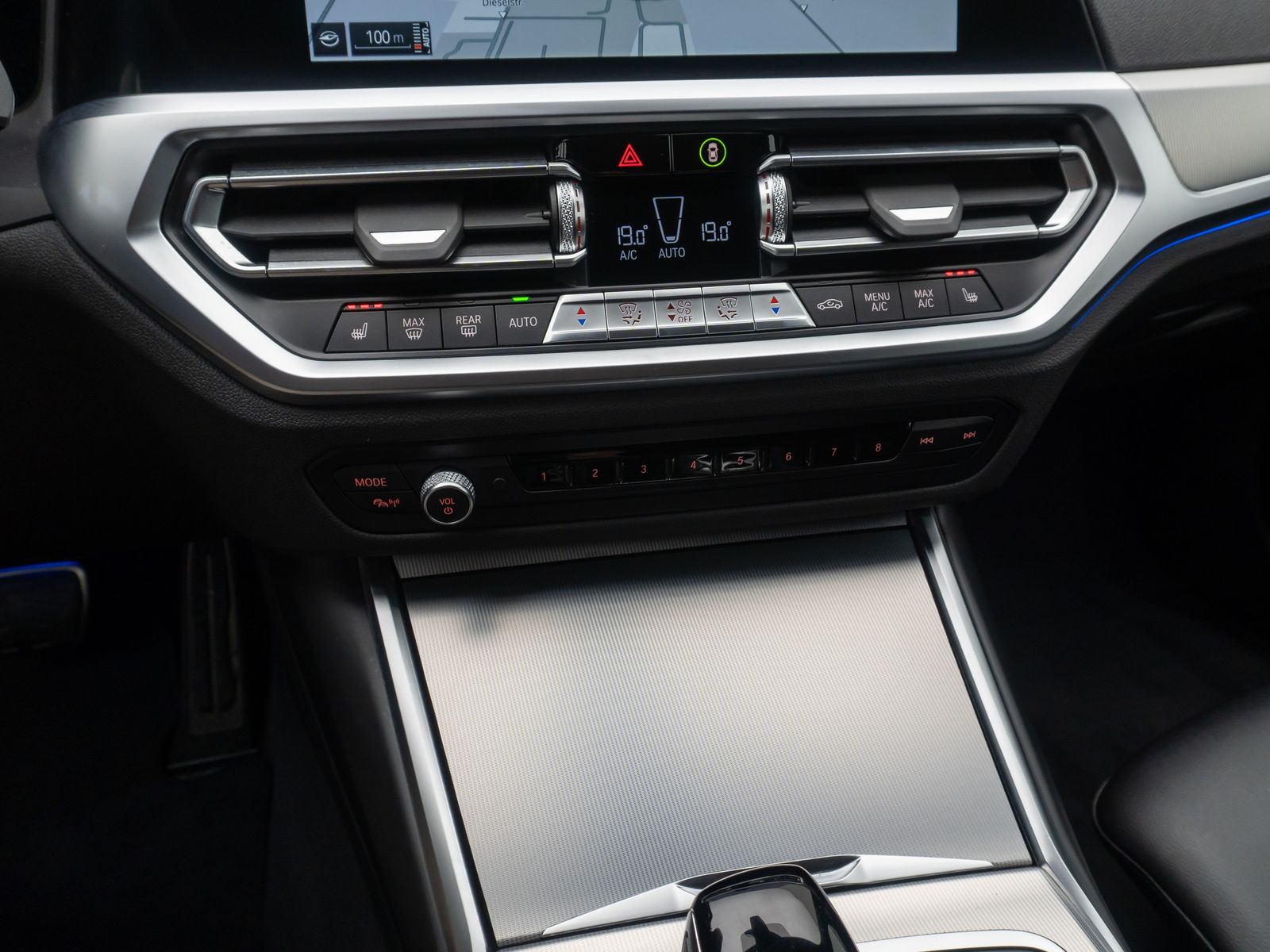 Fahrzeugabbildung BMW 320d M Sport Alarm DAB Kamera Komfort CockpitPro