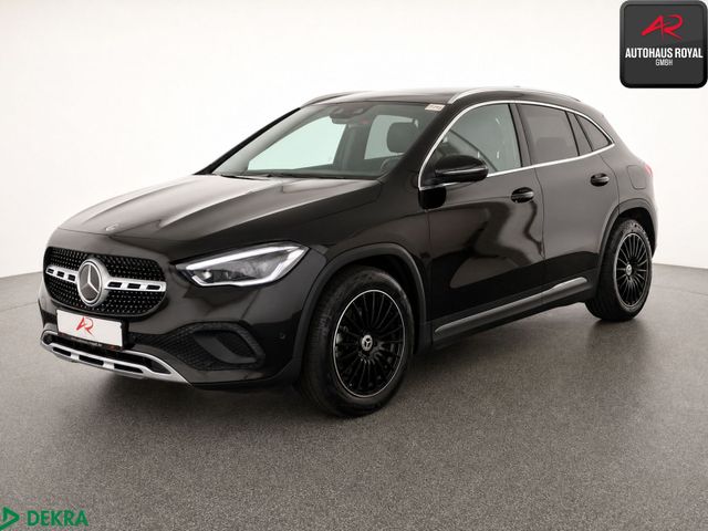 MERCEDES-BENZ GLA 200 d MULTIBEAM,WIDE,PANO,DISTRO,KAMERA,AHK