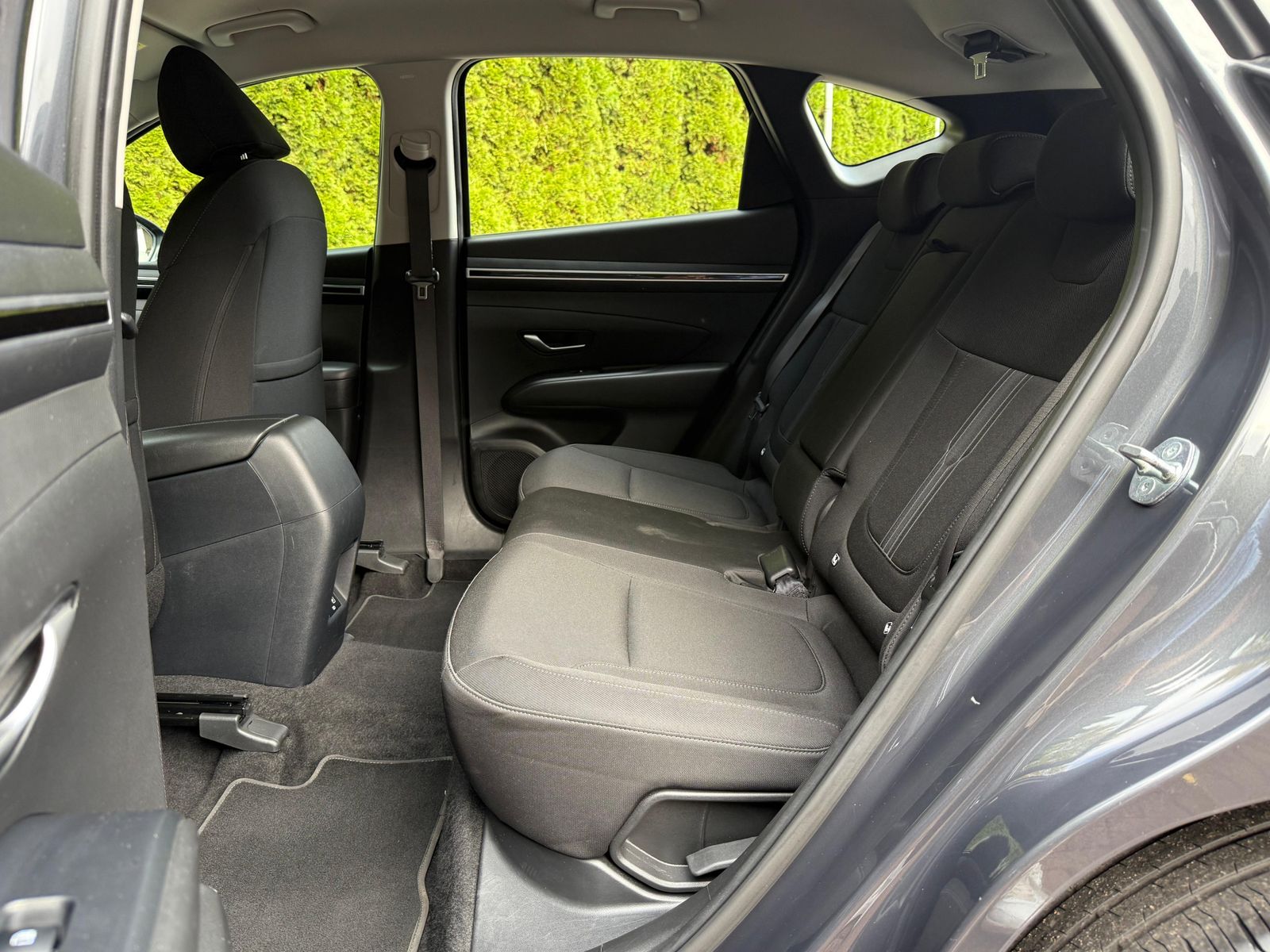 Fahrzeugabbildung Hyundai Tucson 1.6 T-GDI DCT 2WD LED+SHZ+KAM+CARPLAY+DAB