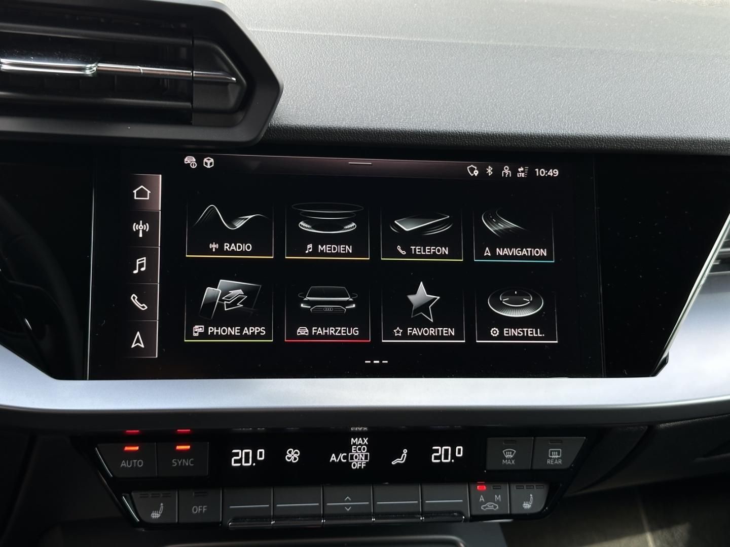 Fahrzeugabbildung Audi A3 Sportback Advanced 30 TFSI LED Business Assis