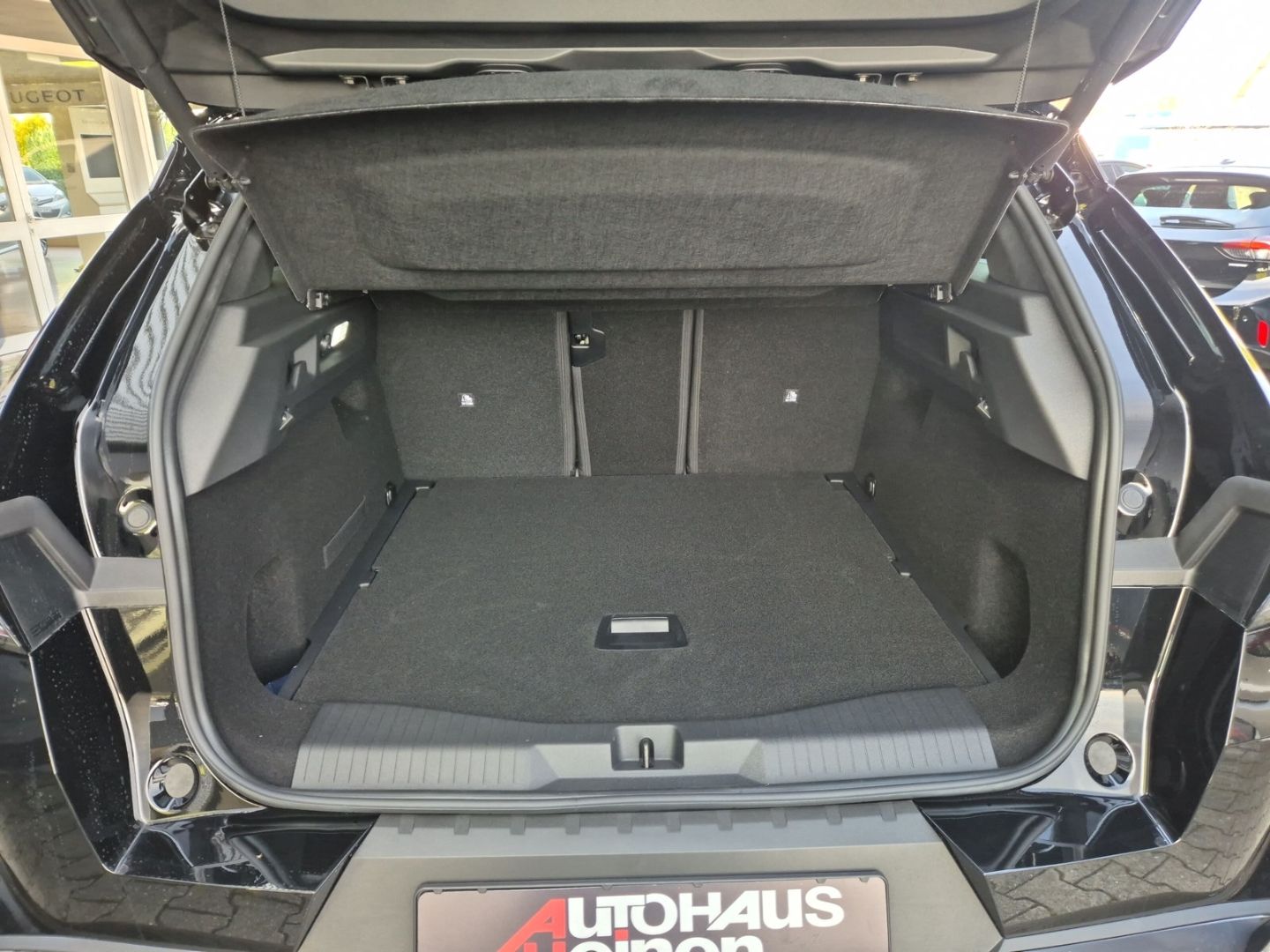 Fahrzeugabbildung Opel Grandland 48V Mild-Hybrid 100kW EU6e 1.2 Hybrid