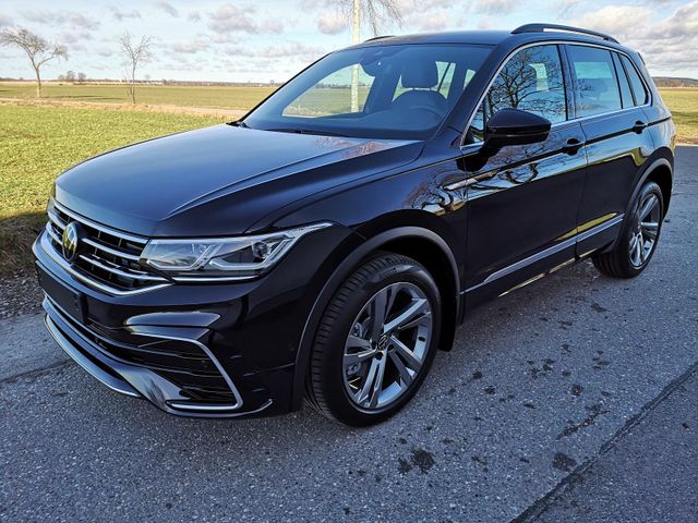 Volkswagen Tiguan 2.0TDI DSG R-Line AHK Navi Cockpit