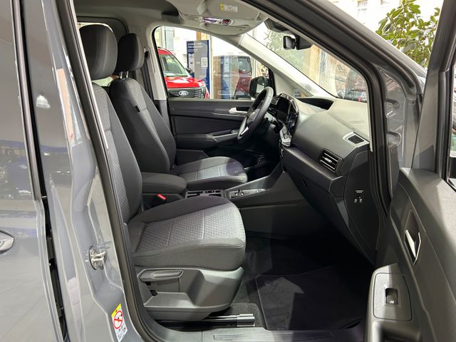 Ford Grand Tourneo Connect PHEV Titanium