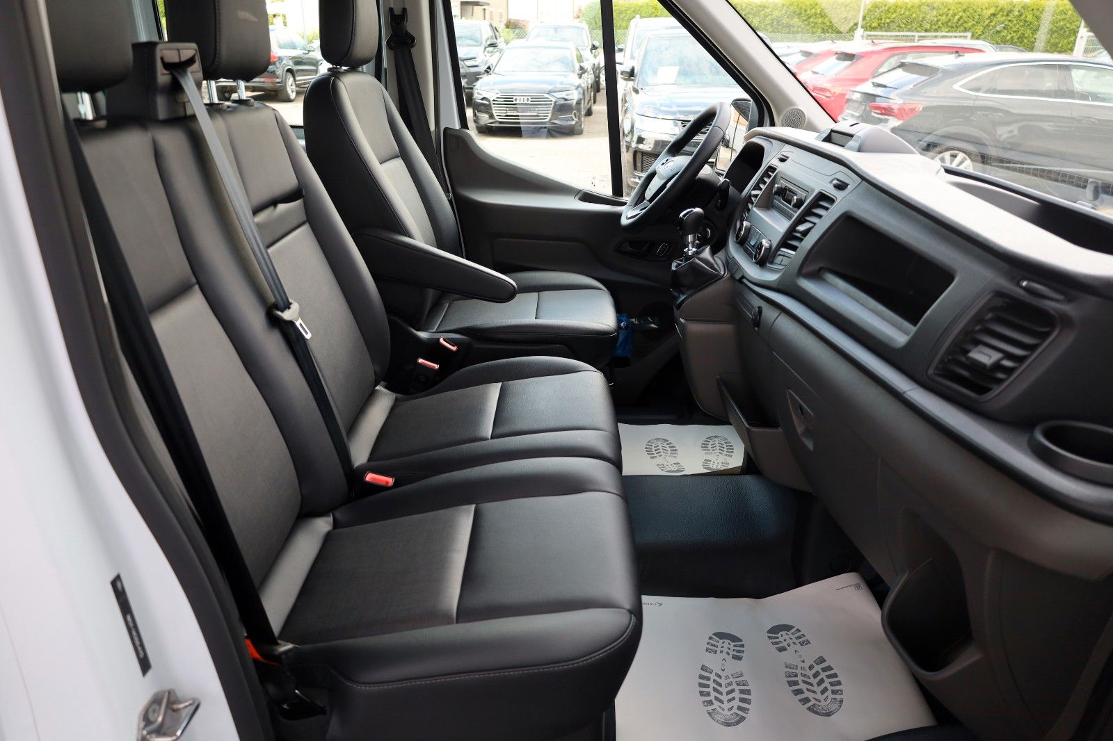 Fahrzeugabbildung Ford Transit Pritsche 350 L3 Doka Trend,5J. Garantie!