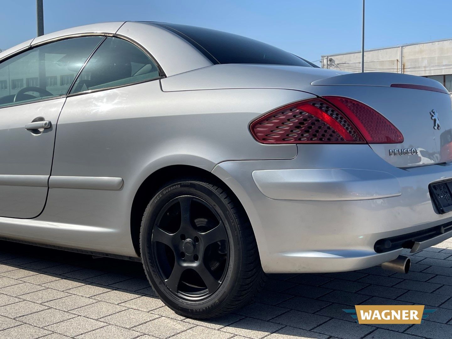 Fahrzeugabbildung Peugeot 307 CC Cabrio-Coupe 2.0 Klimaautomatik