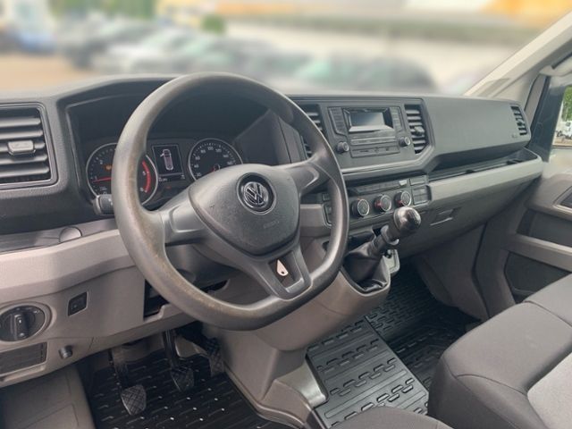 Fahrzeugabbildung Volkswagen Crafter 35 Kasten 2.0 TDI MR 1.HAND AHK STANDHEI