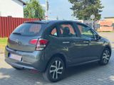 Citroën C3 1.2 VTi/PureTech Selection PDC SHZ - Citroën C3: Kleinwagen