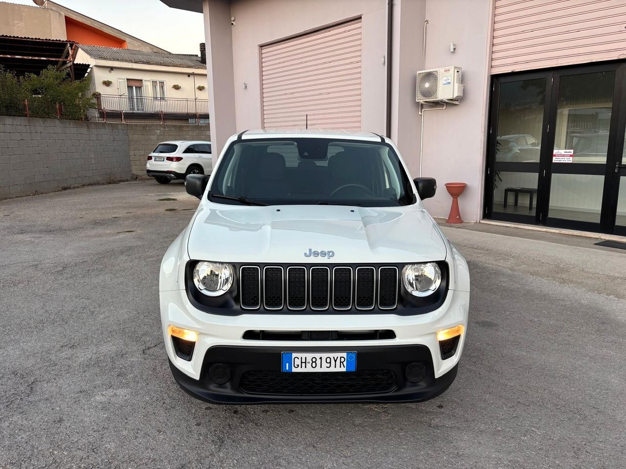 Jeep Renegade 1.6 Mjt 130 CV 02/2022 imagem 2