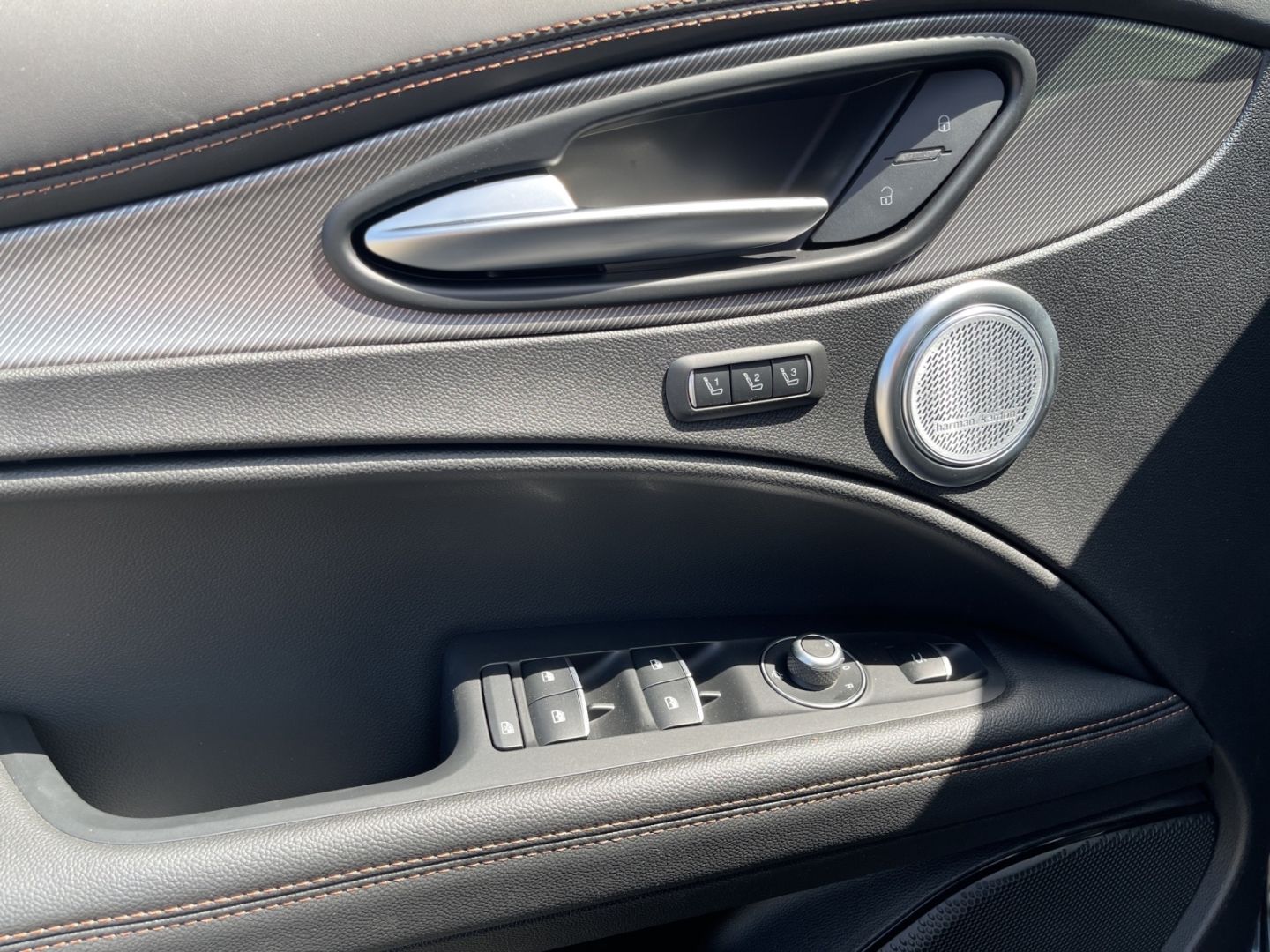 Alfa Romeo Stelvio - Bild 9