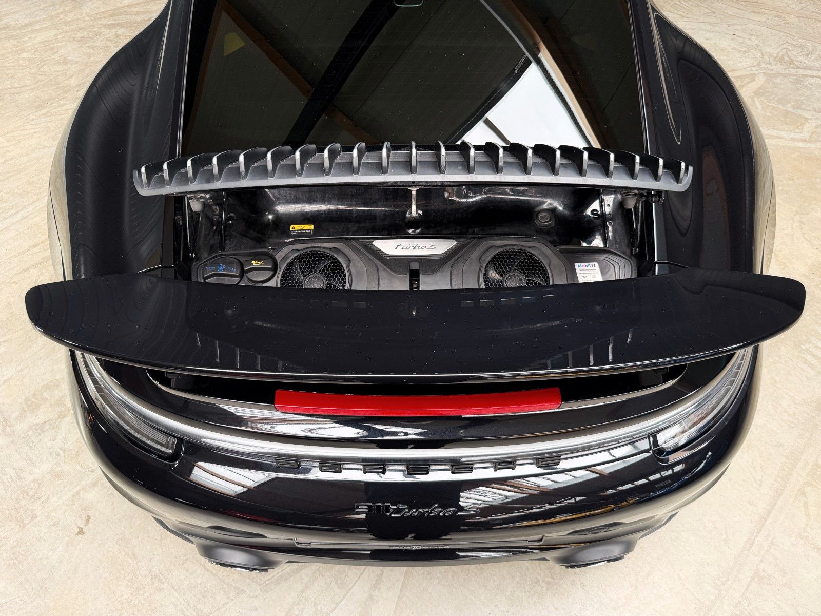 Fahrzeugabbildung Porsche Turbo S + Burmester + PCCB + Carbon Dach + Appro