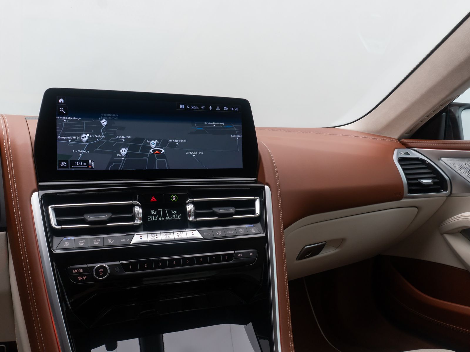 Fahrzeugabbildung BMW M850i xD Coup&eacute; B&W 360&deg;Laser DAB Individual Voll