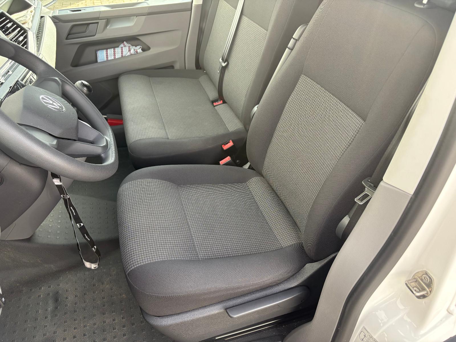 Volkswagen T6 Transporter 2.0, Kamera, AHK, Heckscheibe