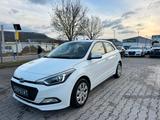 Hyundai i20 Trend 1.4 CRDI/LED/SHZ/LENKRADHZG/95TKM/ - Hyundai i20 mit Diesel-Antrieb: 1.4