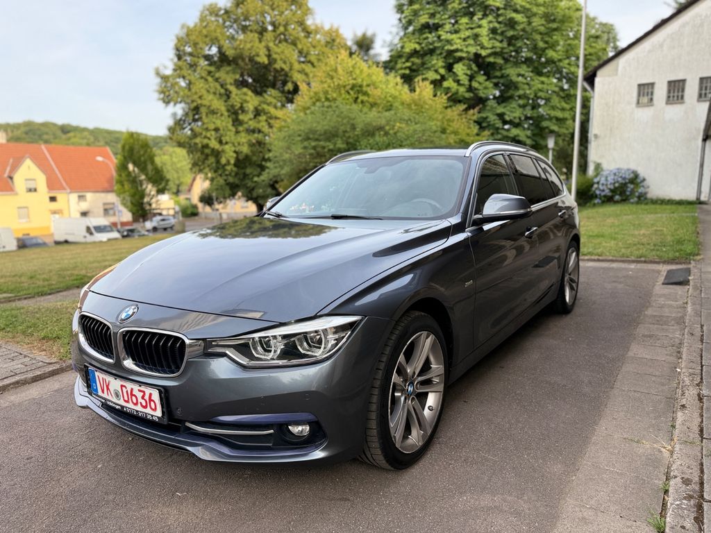 Image of BMW 320
