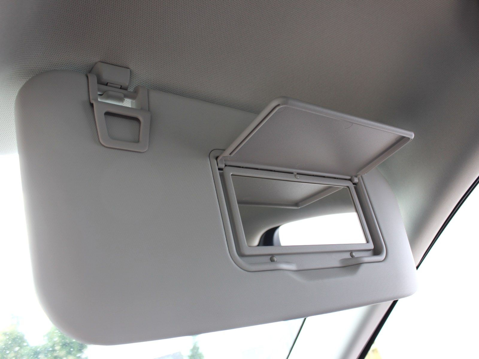 Fahrzeugabbildung Ford Kuga Plug-In Hybrid Cool & Connect 2,5 Duratec
