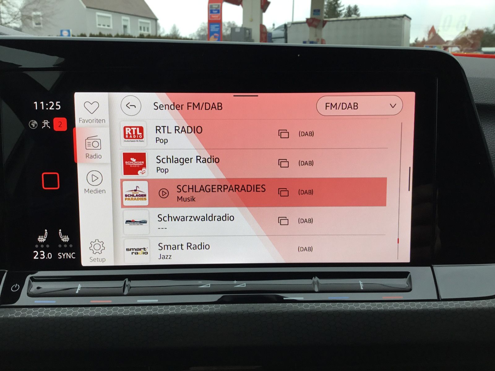 Fahrzeugabbildung Volkswagen Golf 2.0 TSI DSG GTI Clubsport+Pano+HarmanKardon