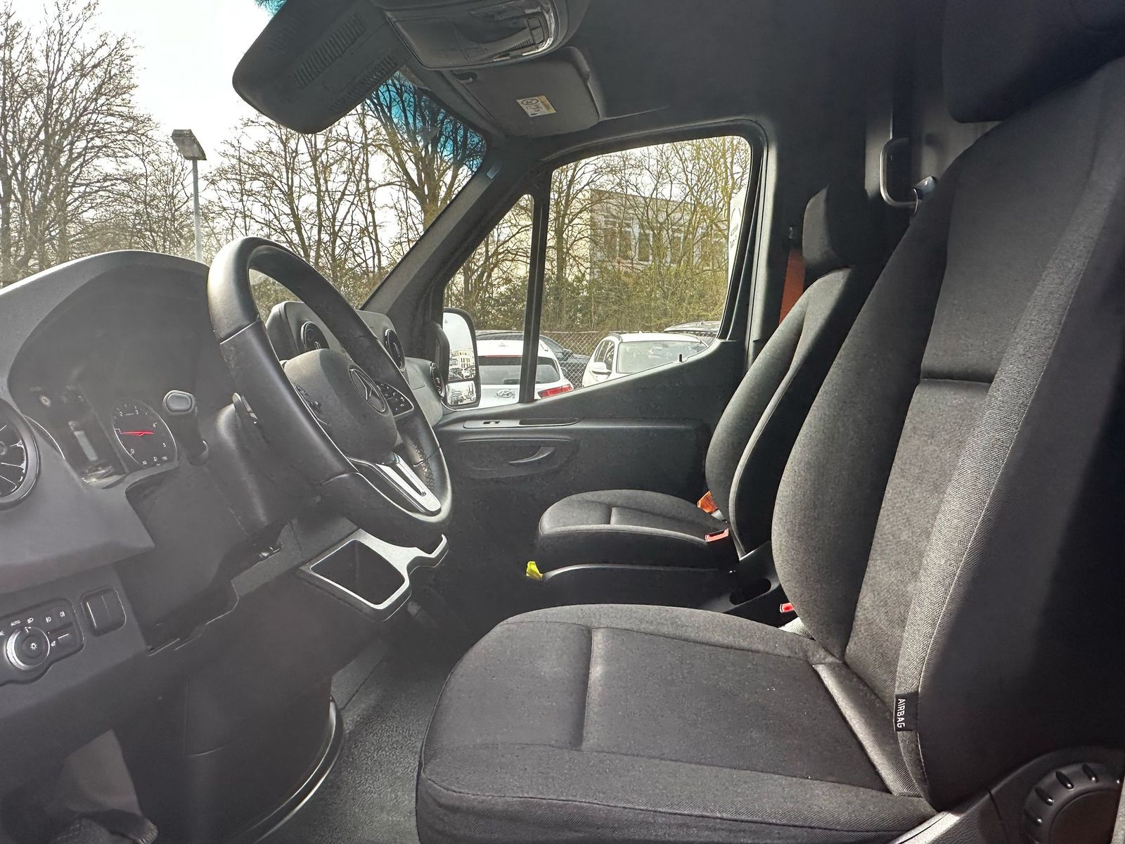 Fahrzeugabbildung Mercedes-Benz Sprinter 315d 9G FWD L2/H2 LED+NAV+360+ACC+VOLL+