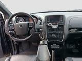 Lancia Voyager Paravan Rollstuhl-Selbstfahrer