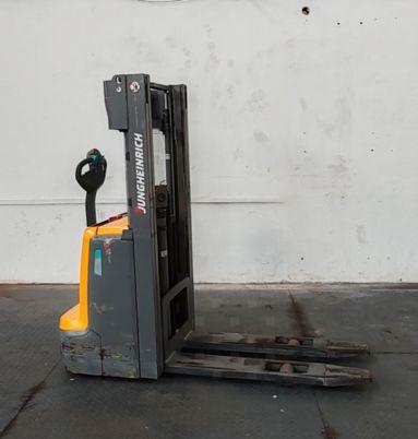 Jungheinrich EJC 112 LI ION 2.5m/ free lift/ 2051 std