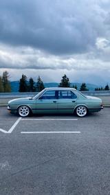 BMW E28 520i Schalter und H Kennzeichen - BMW 520: E28