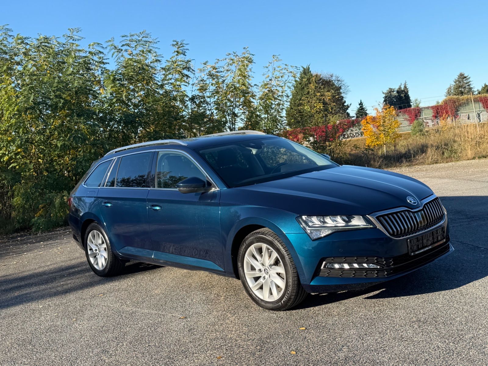 Skoda Superb Combi 2.0 TDI Business-Automatik-150hp