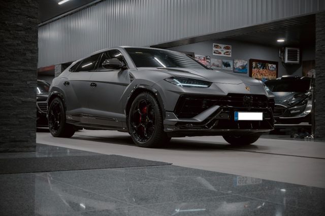 Lamborghini Urus V8 Performante