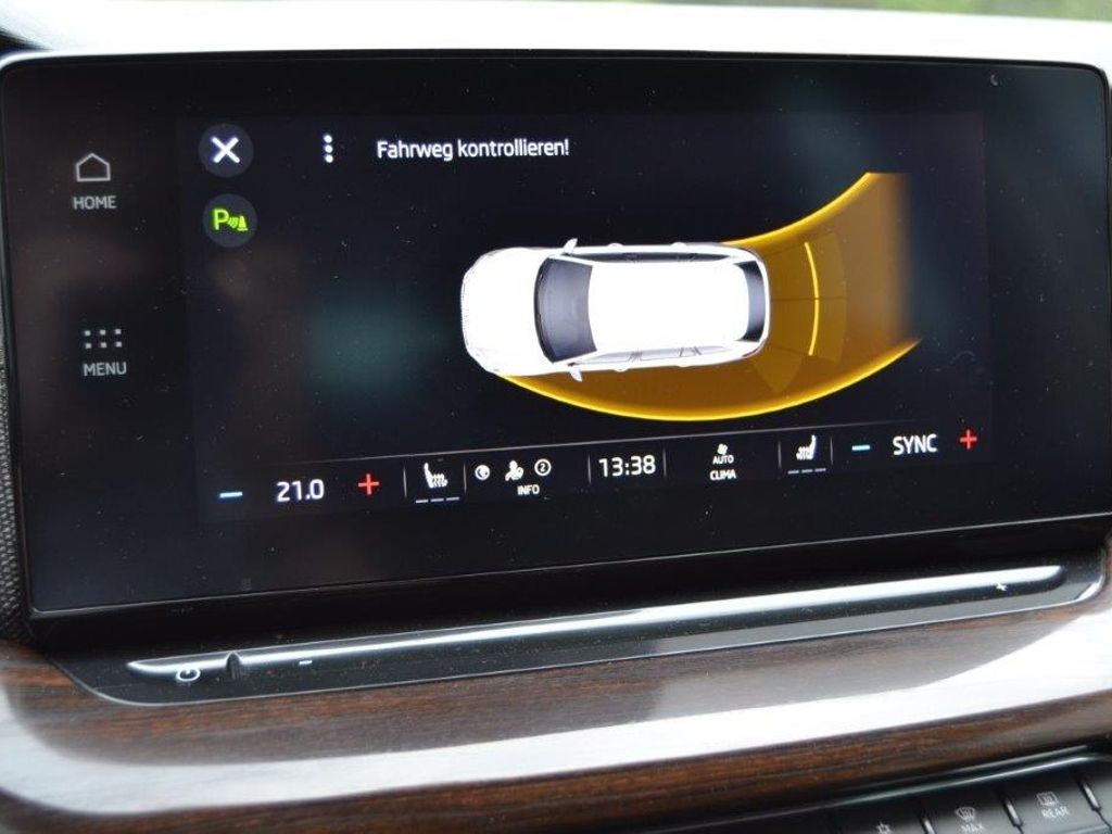 Octavia 2.0 TDI 4x4 DSG Scout AHK/MATRIX/NAVI/IN