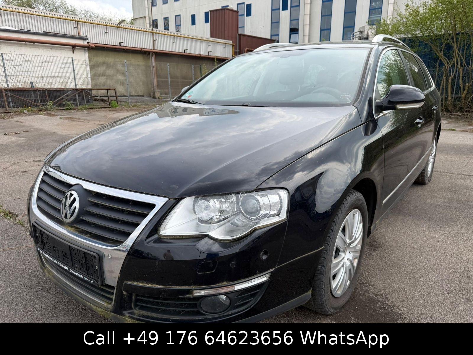 Volkswagen Passat 2010 — rear view