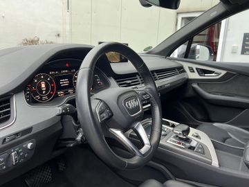 Audi Q7 - 10