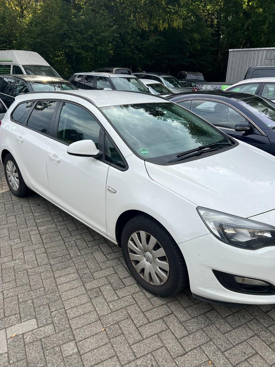 Opel Astra, 2015