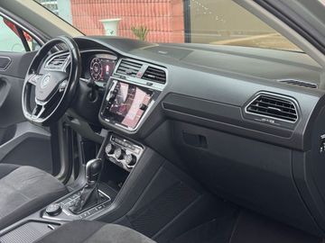 Volkswagen Tiguan - 8