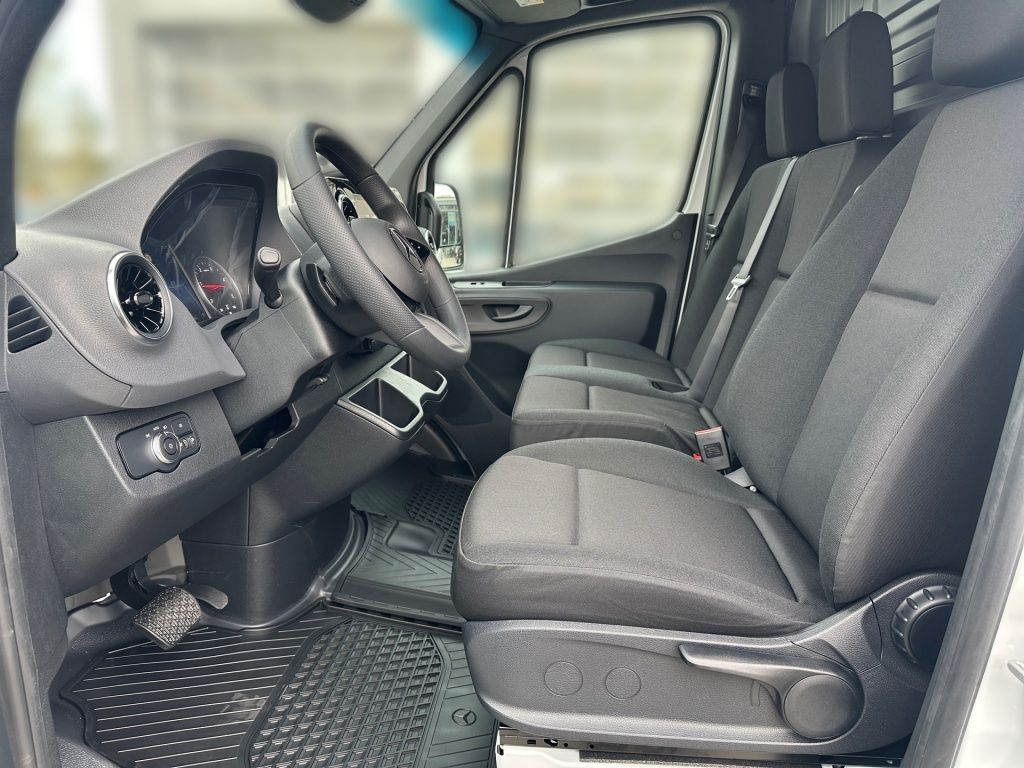 Fahrzeugabbildung Mercedes-Benz Sprinter 317 CDI Kasten BASE Hochdach Standard T